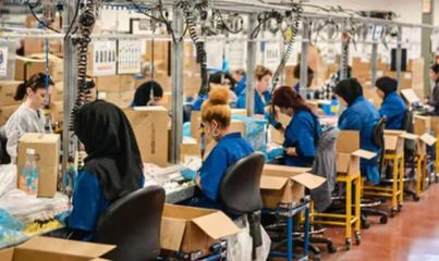 當(dāng)“貓拼來(lái)”敲響工廠大門(mén) 電子商務(wù)平臺(tái)服務(wù)驅(qū)動(dòng)制造業(yè)變革